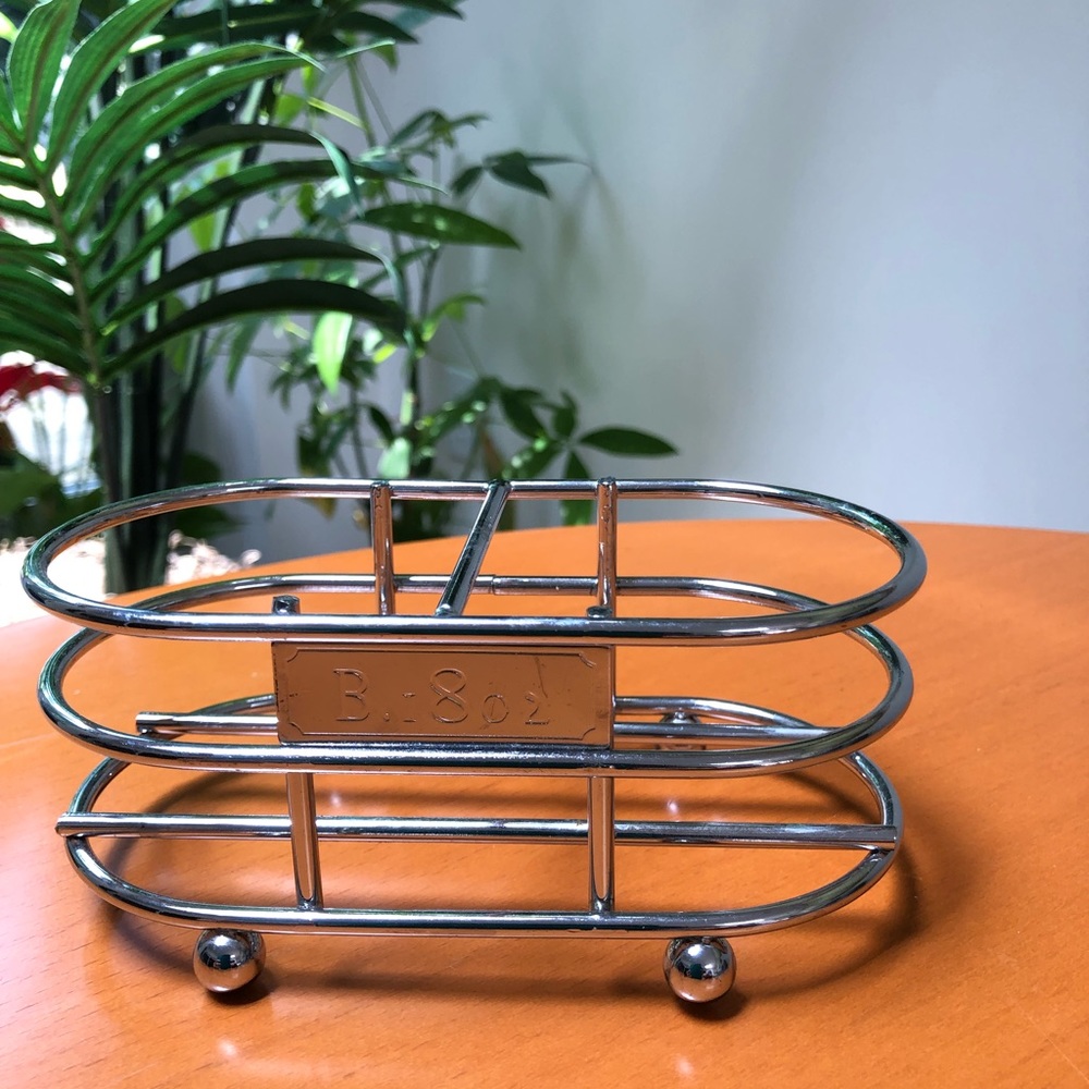 Beekman 1802 soap dispenser caddy - new